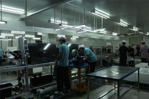 4.9mm,小米電視在這個(gè)工廠刷新了電視的輕薄記錄